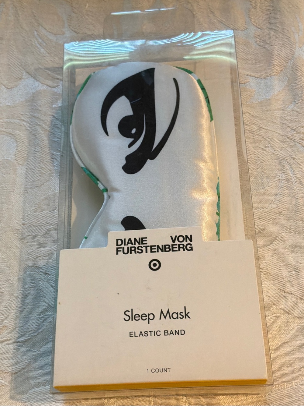 Sleep mask designed by Diane Von Furstenberg  new